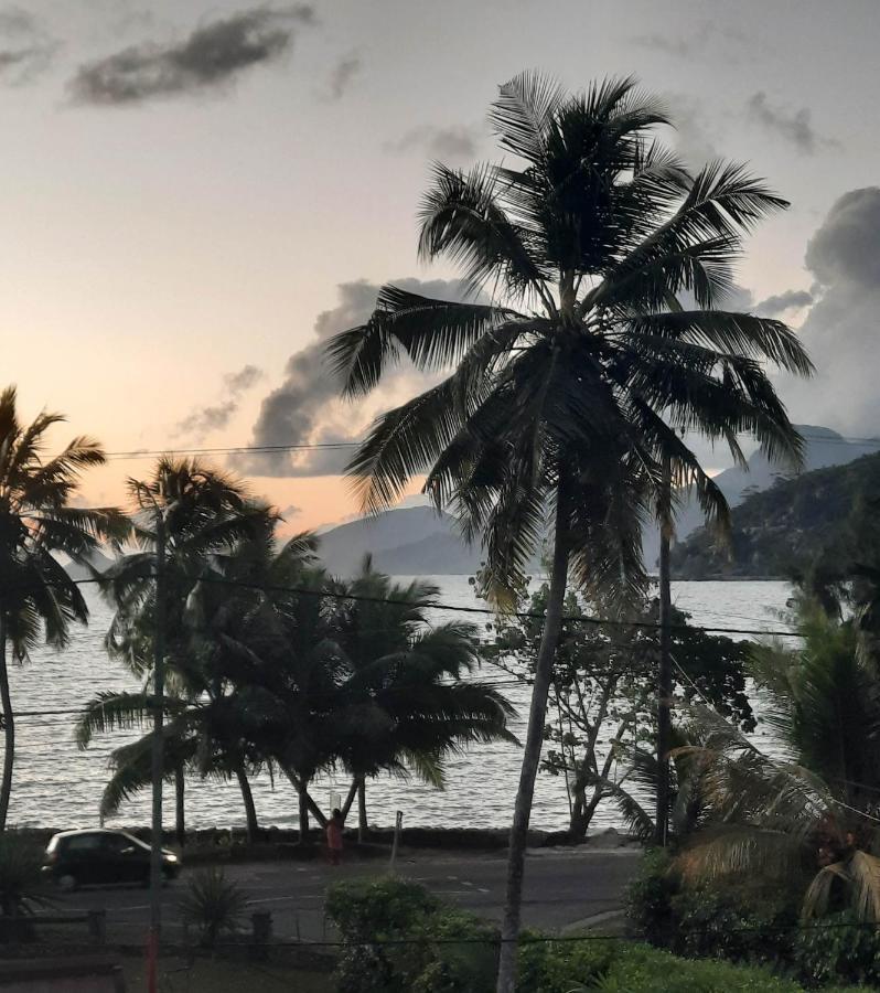 Blue Lagoon Baie Lazare  Bagian luar foto