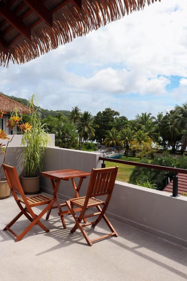 Blue Lagoon Baie Lazare  Bagian luar foto